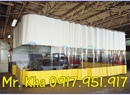 VÁCH NGĂN MÀN NHỰA KHU VỰC RỬA XE Ô TÔ